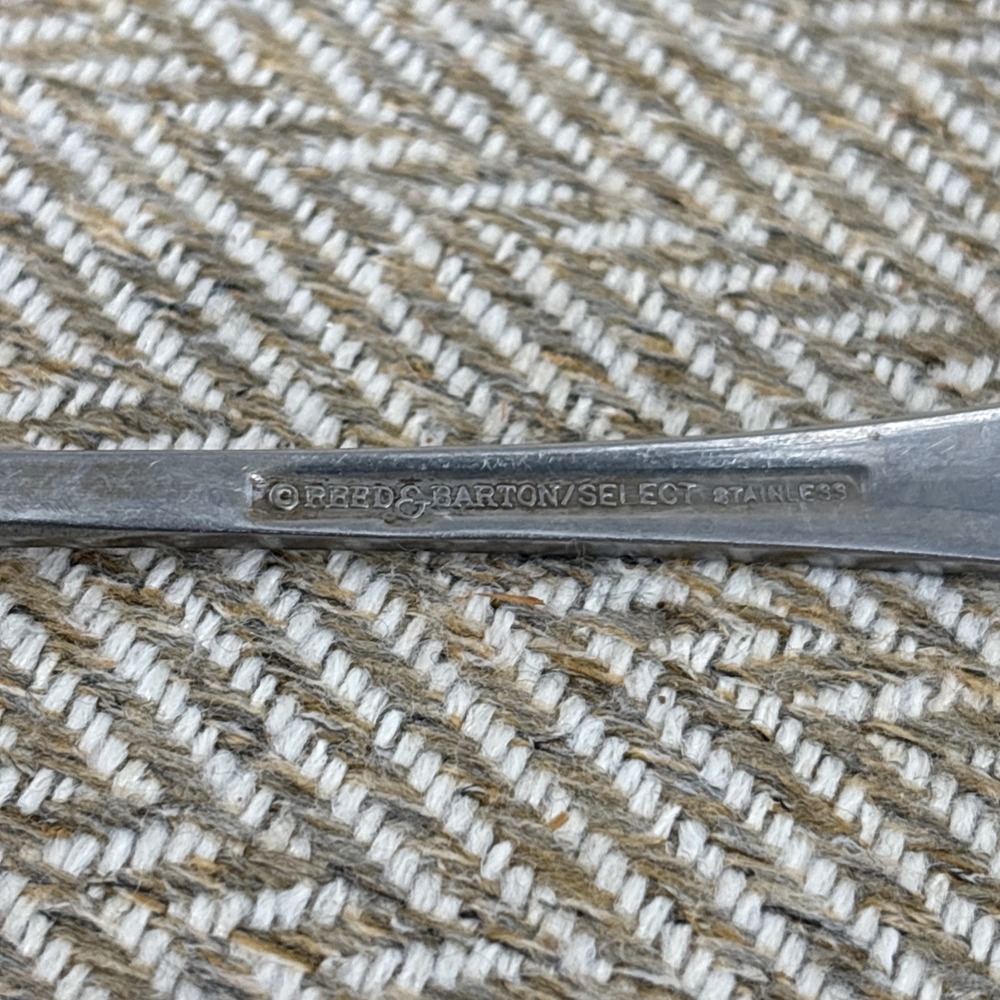 Reed & Barton Select Seychilles Seashell Stainless Steel 2 Teaspoons - Picture 4 of 4